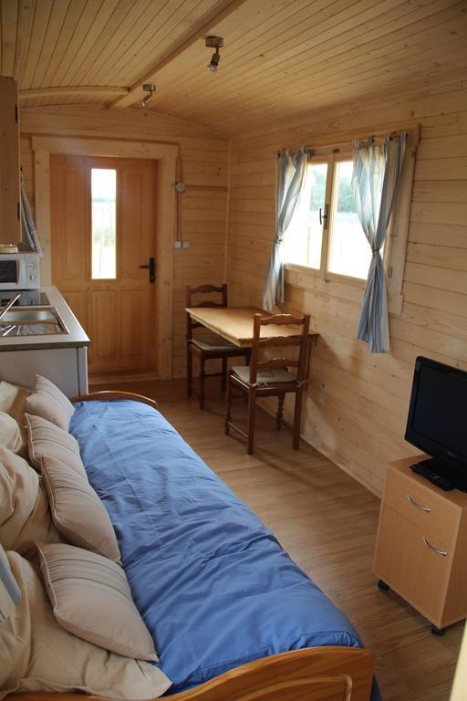 Ma Kabane Villa Couvains  Стая снимка
